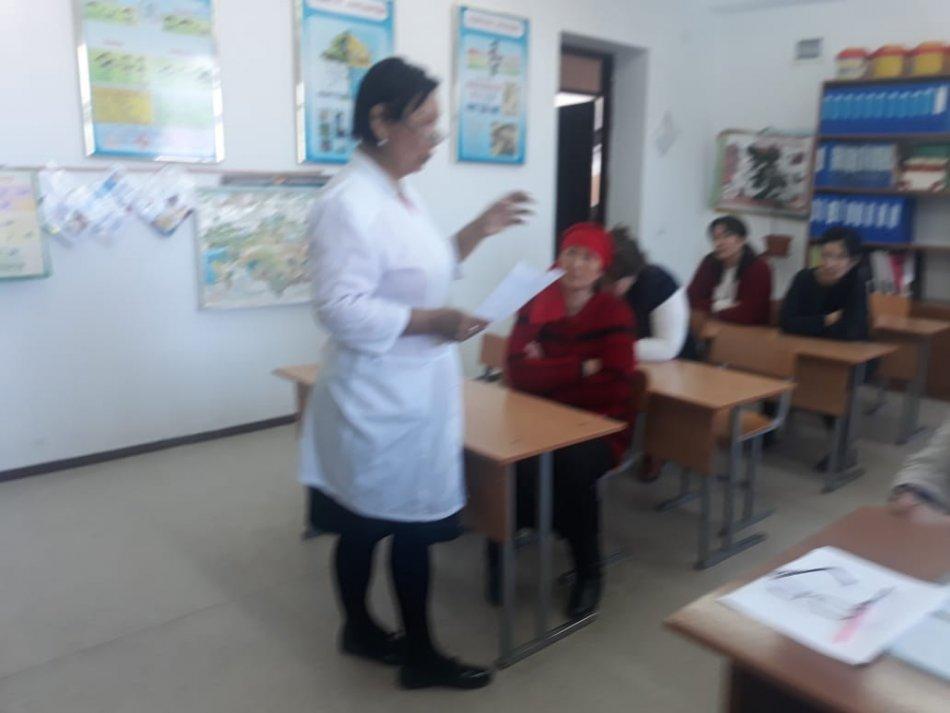 Короновирустың алдын алу туралы ата-аналар жиналысы өткізілді
